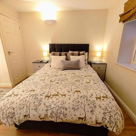 Cosy Central Modern Apartment 南特威奇 外观 照片